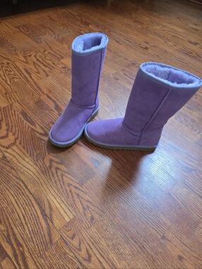 UGG Classic Tall II Boots - Purple Violet Suede - Women's 9